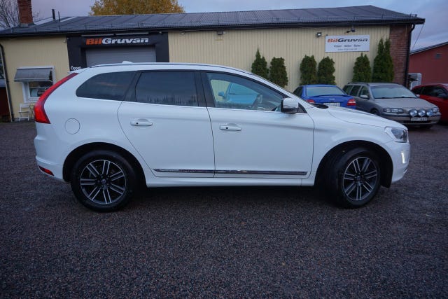Volvo XC60 2017 – bild 2