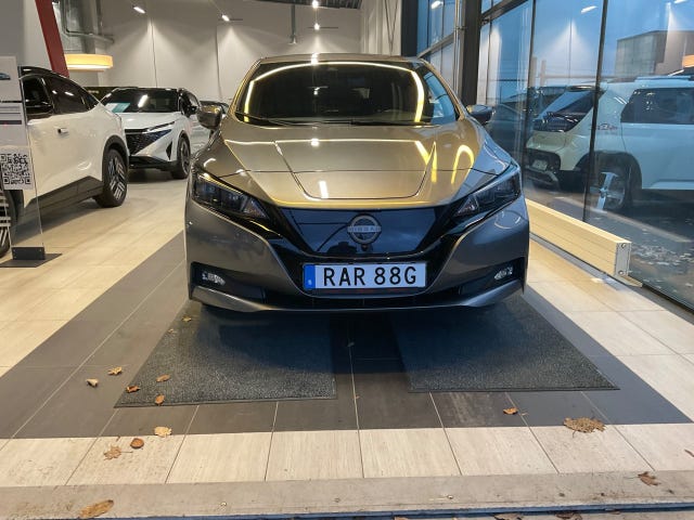 Nissan Leaf 2023