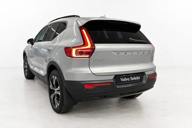 Volvo XC40 2025 – bild 2