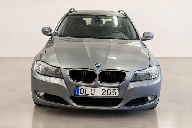 BMW 318d 2010 – bild 2