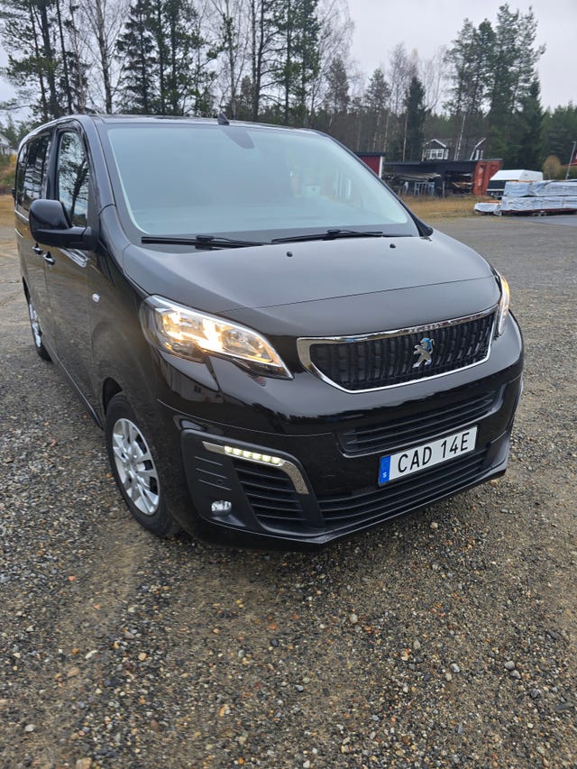 Peugeot e-Expert 2021