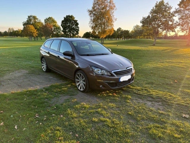 Peugeot 308 SW 2015