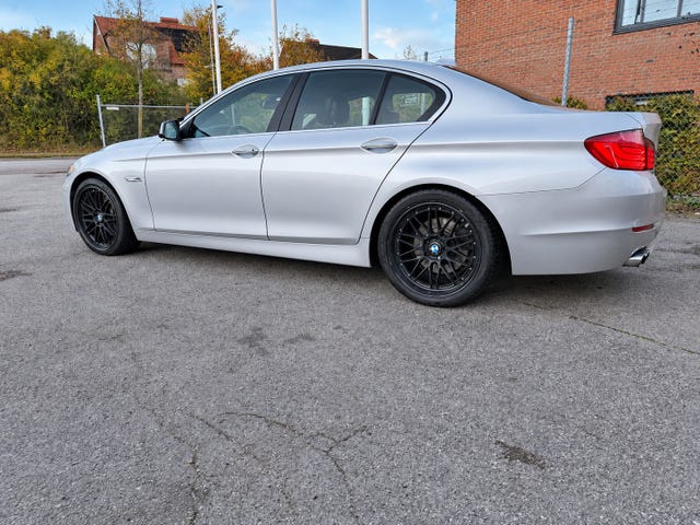 BMW 530d 2011 – bild 2