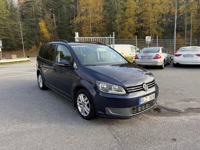 Volkswagen Touran 2011