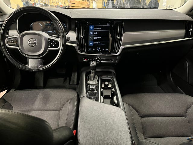 Volvo V90 2017