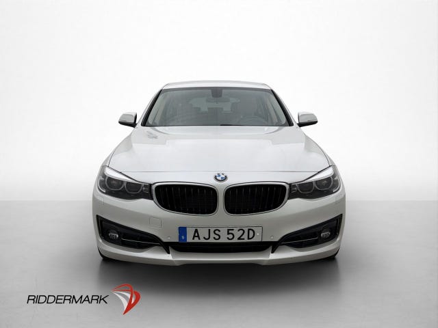 BMW 320 2020 – bild 2