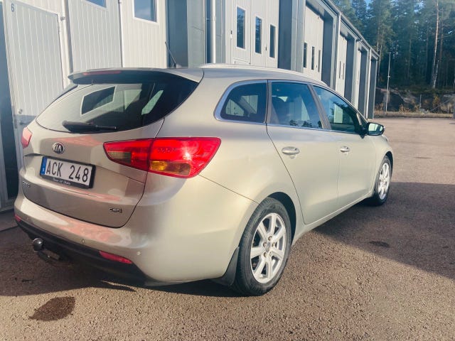 Kia Ceed 2013 – bild 4