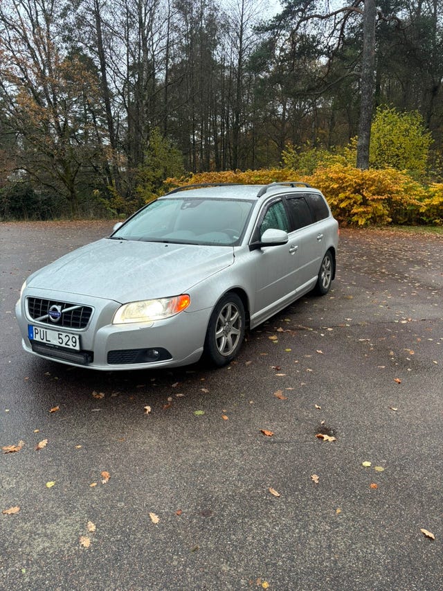 Volvo V70 2012