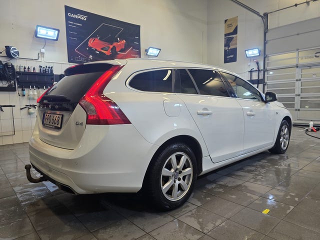 Volvo V60 2015 – bild 4