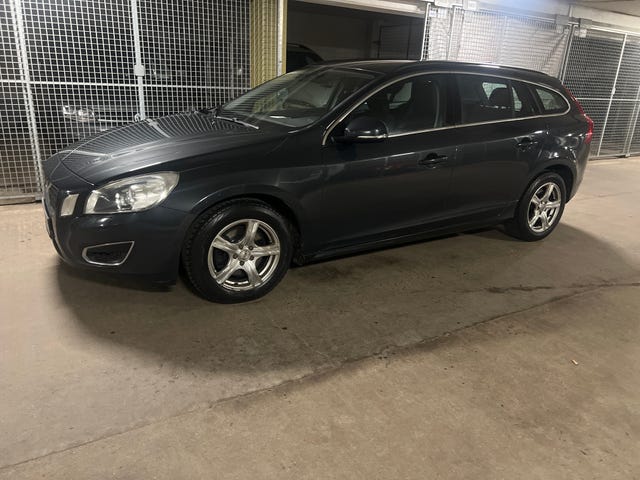 Volvo V60 2013