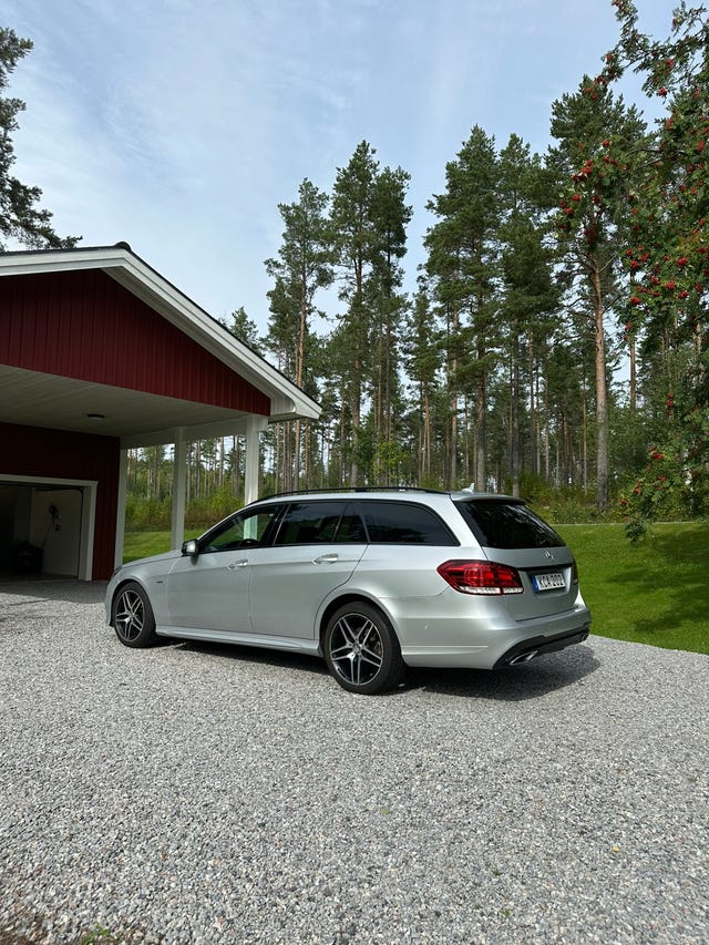 Mercedes-Benz E 220 2016