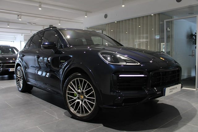 Porsche Cayenne 2023