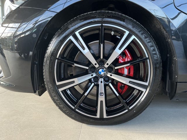 BMW 550e 2026 – bild 4