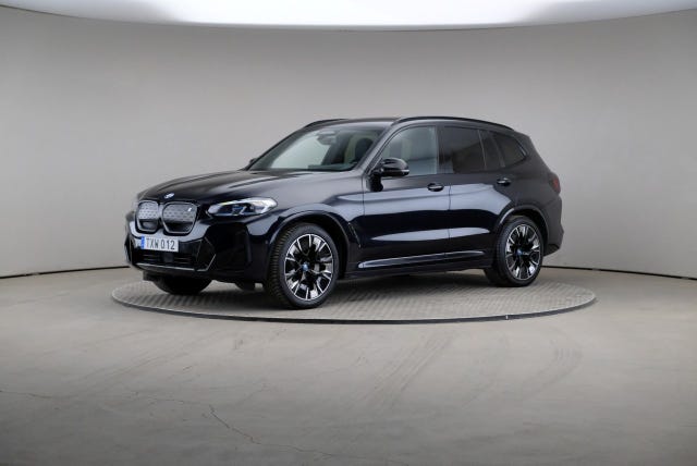 BMW iX3 2023