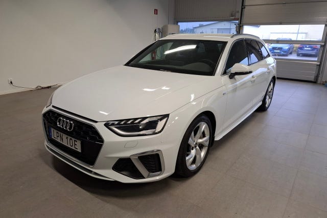 Audi A4 2023