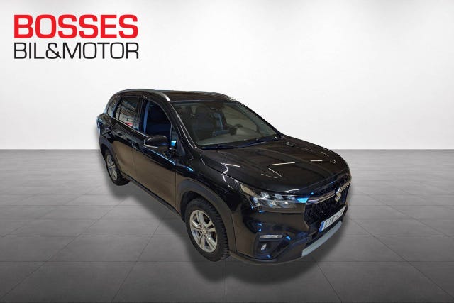 Suzuki S-Cross 2024