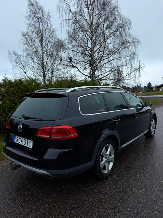 Volkswagen Passat Alltrack 2015 – bild 2