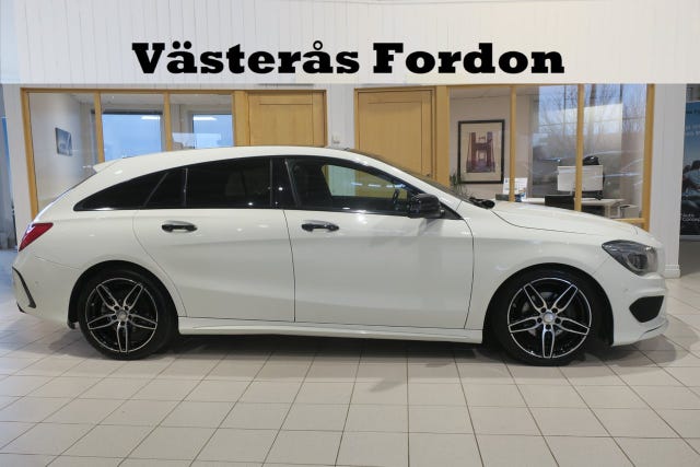 Mercedes-Benz CLA 200 2015