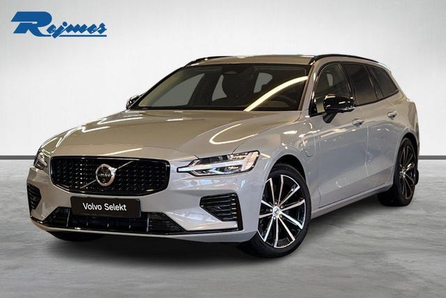 Volvo V60 2025