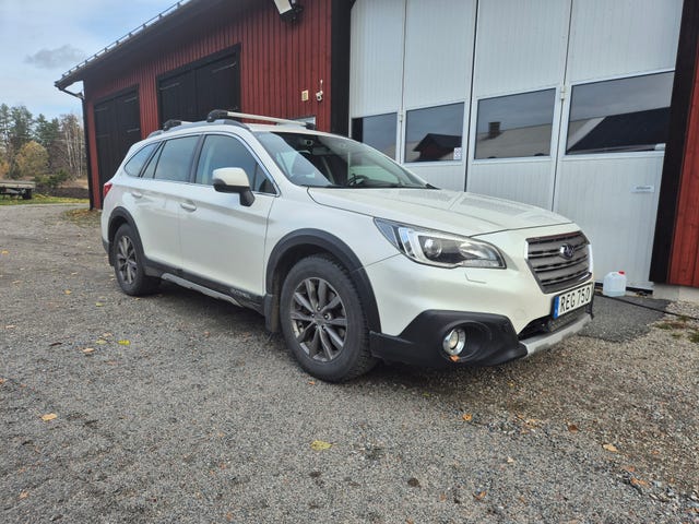 Subaru Outback 2016