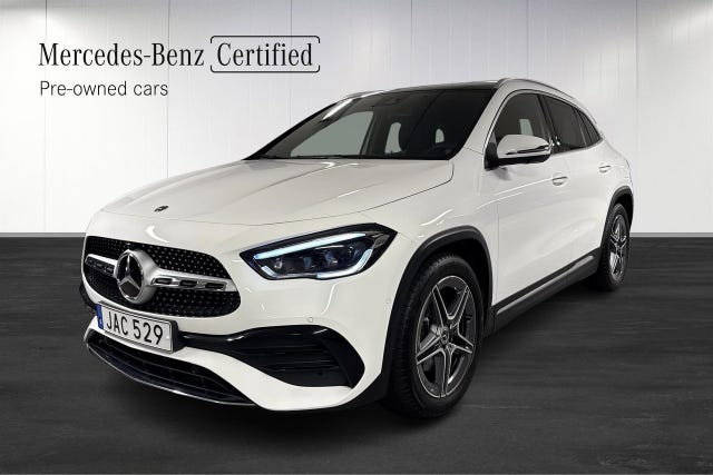 Mercedes-Benz GLA 200 2023