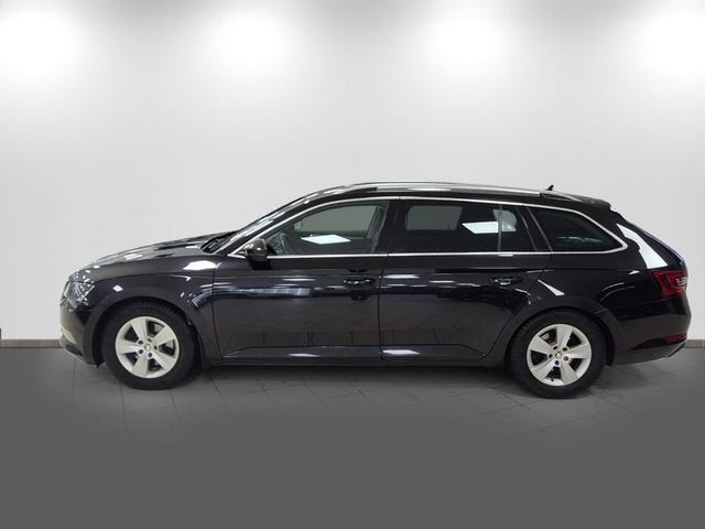 Skoda Superb 2017 – bild 4