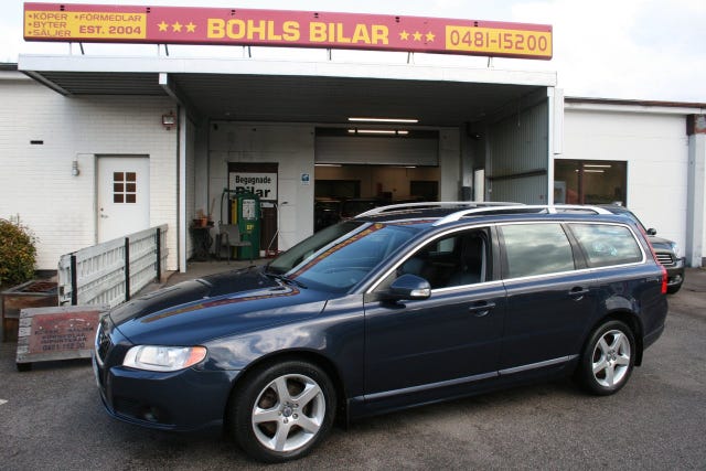 Volvo V70 2010