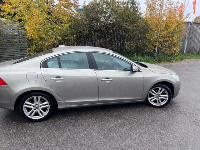 Volvo S60 2011