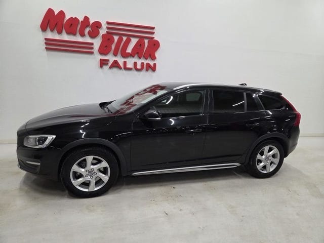 Volvo V60 Cross Country 2016