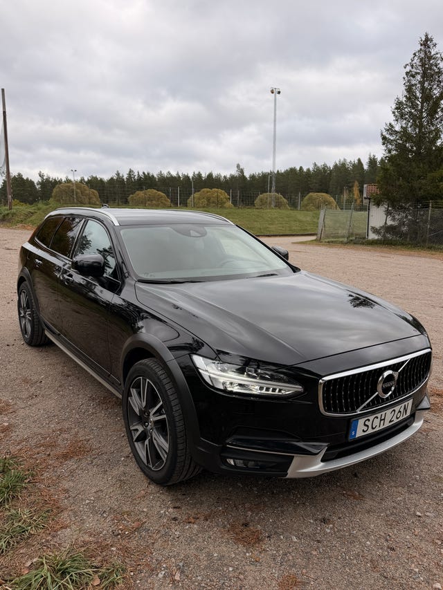 Volvo V90 Cross Country 2019