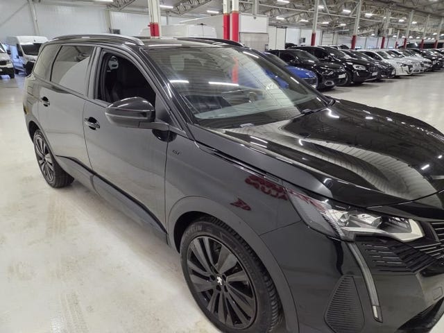 Peugeot 5008 2023 – bild 3