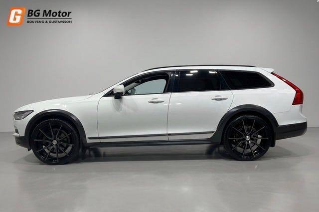 Volvo V90 Cross Country 2018 – bild 2