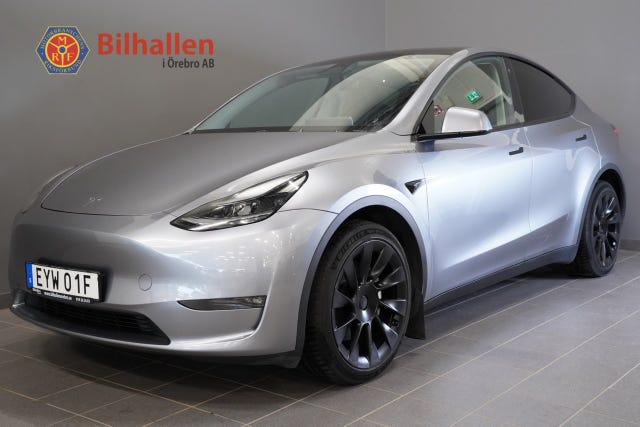 Tesla Model Y 2023