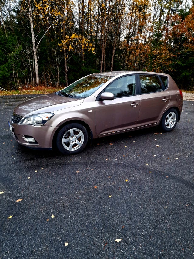 Kia Ceed 2010