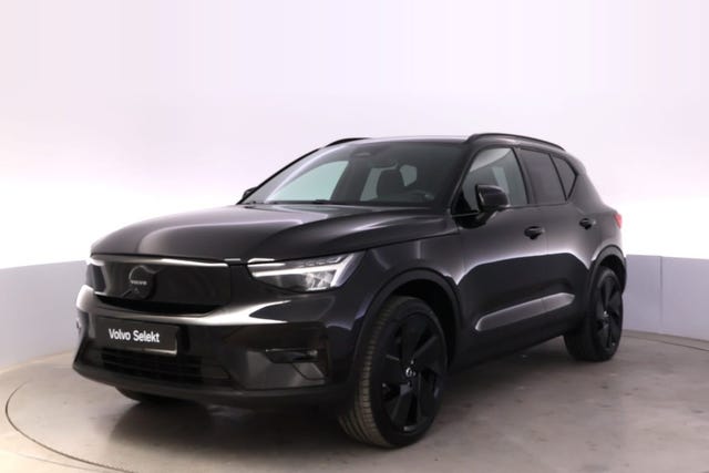 Volvo EX40 2025