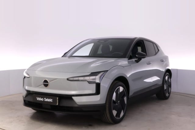 Volvo EX30 2024