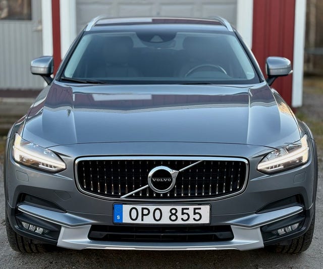 Volvo V90 Cross Country 2018 – bild 2