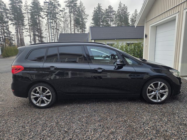 BMW 220d 2016