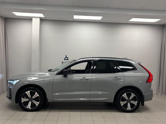 Volvo XC60 2025 – bild 2