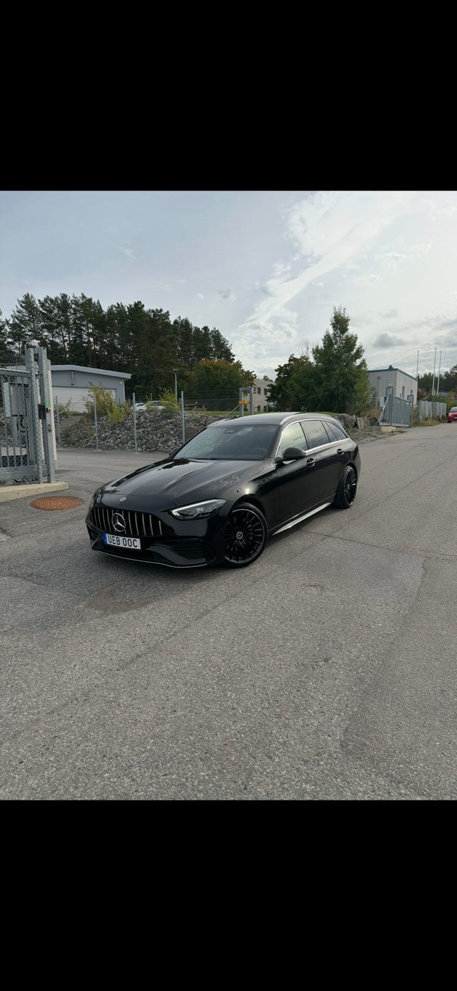 Mercedes-Benz C 300 2025