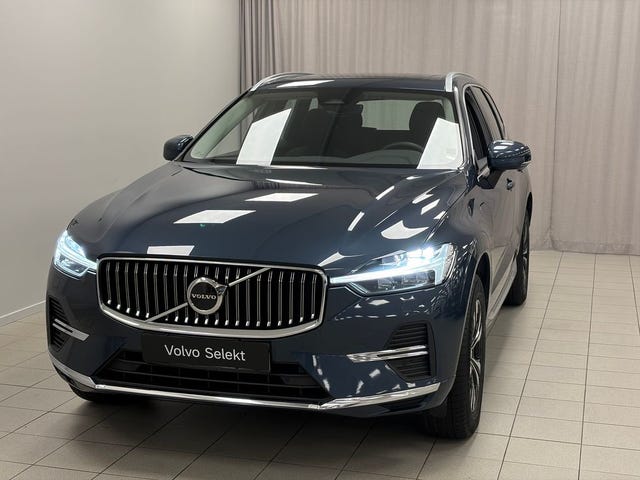 Volvo XC60 2025