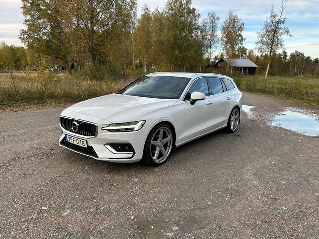 Volvo V60 2019