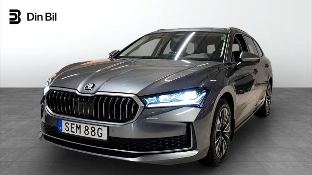 Skoda Superb 2025