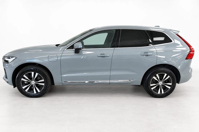 Volvo XC60 2025 – bild 2