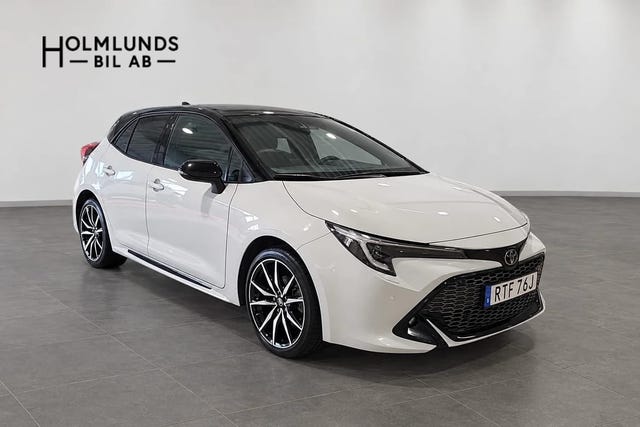 Toyota Corolla 2023 – bild 2