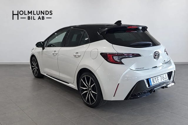 Toyota Corolla 2023 – bild 4