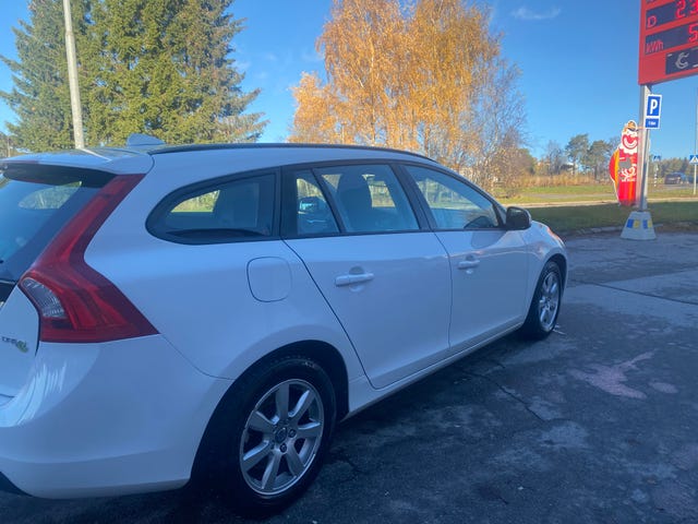 Volvo V60 2012 – bild 4