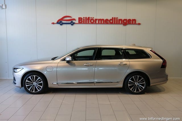 Volvo V90 2024