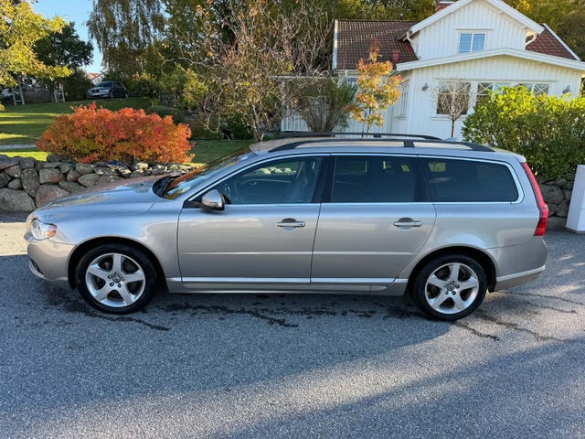 Volvo V70 2010