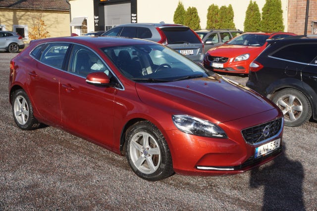 Volvo V40 2014